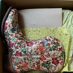 Roper Ingrid Multi-Color Women's Boots